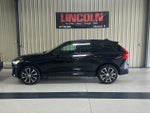2023 Volvo XC60 Plus Dark Theme