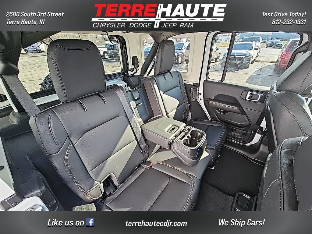 2025 Jeep Wrangler Sahara