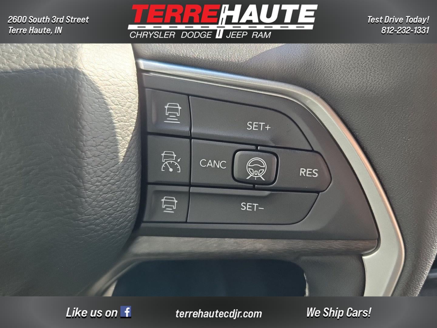 2026 Jeep Grand Cherokee Laredo Altitude