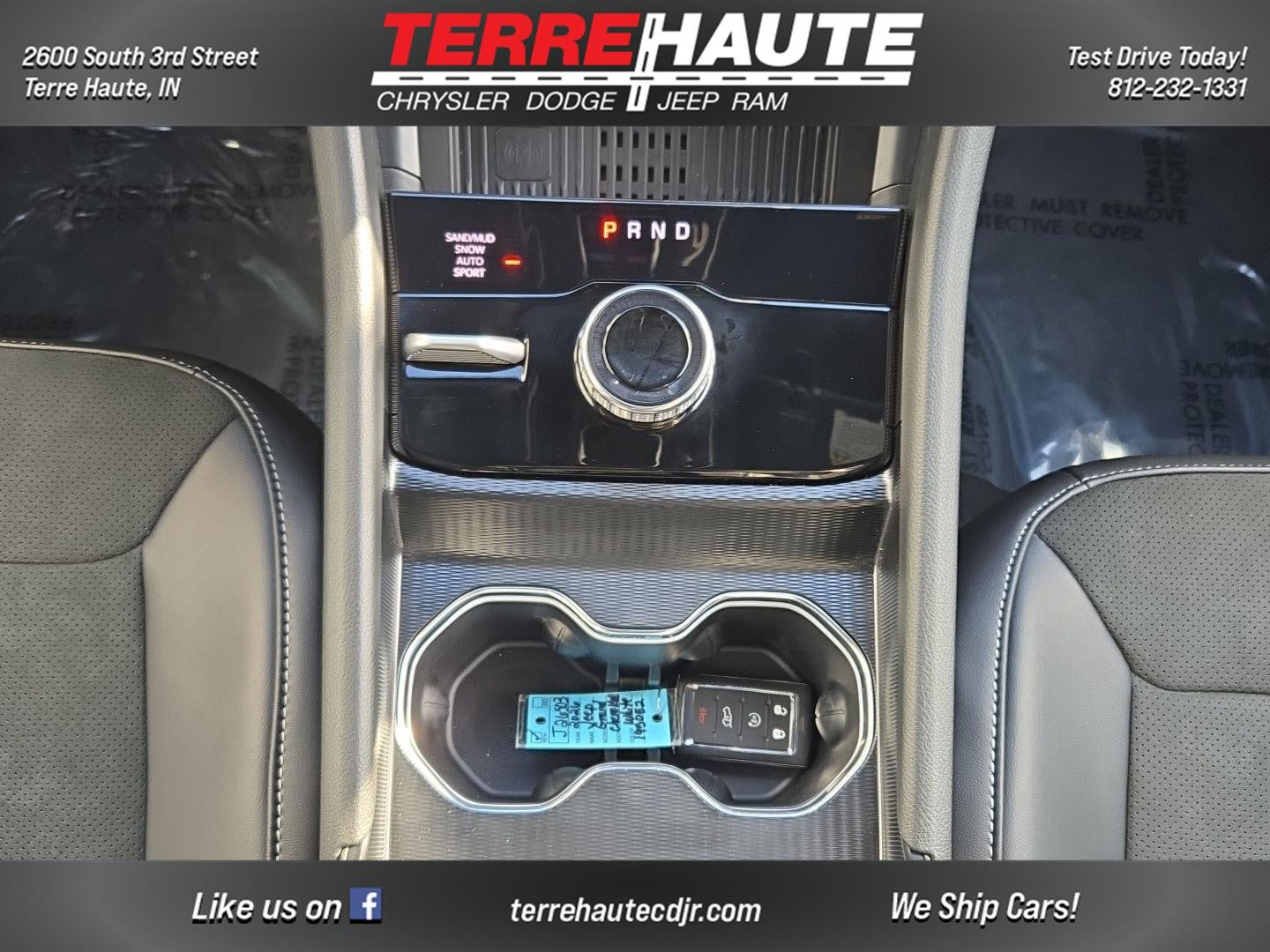 2026 Jeep Grand Cherokee Laredo Altitude