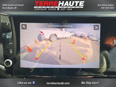 2026 Jeep Grand Cherokee Laredo Altitude