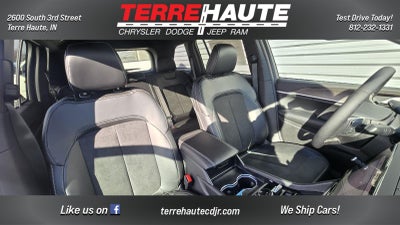 2026 Jeep Grand Cherokee Laredo Altitude