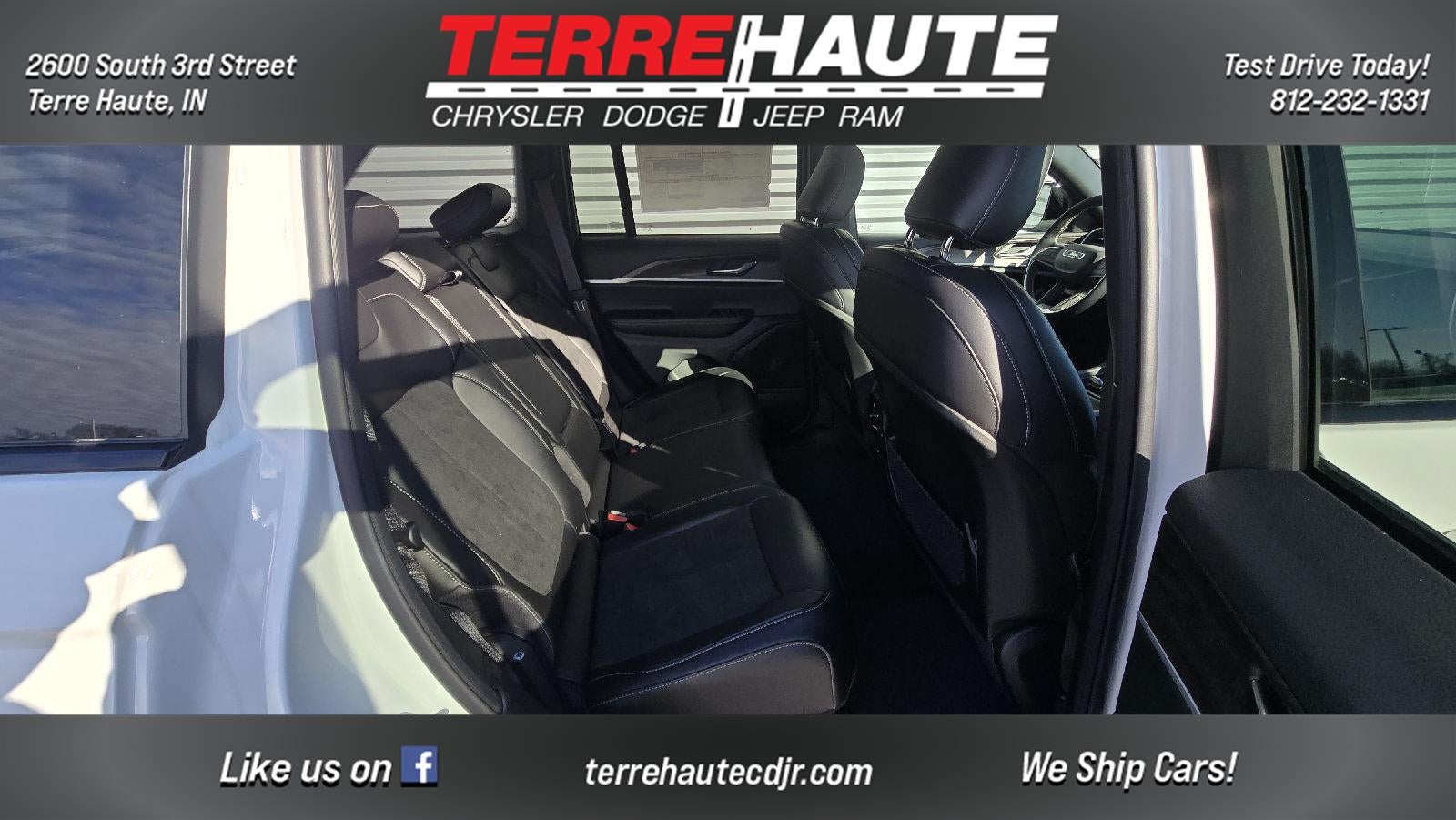 2026 Jeep Grand Cherokee Laredo Altitude