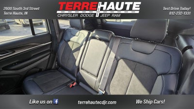 2026 Jeep Grand Cherokee Laredo Altitude