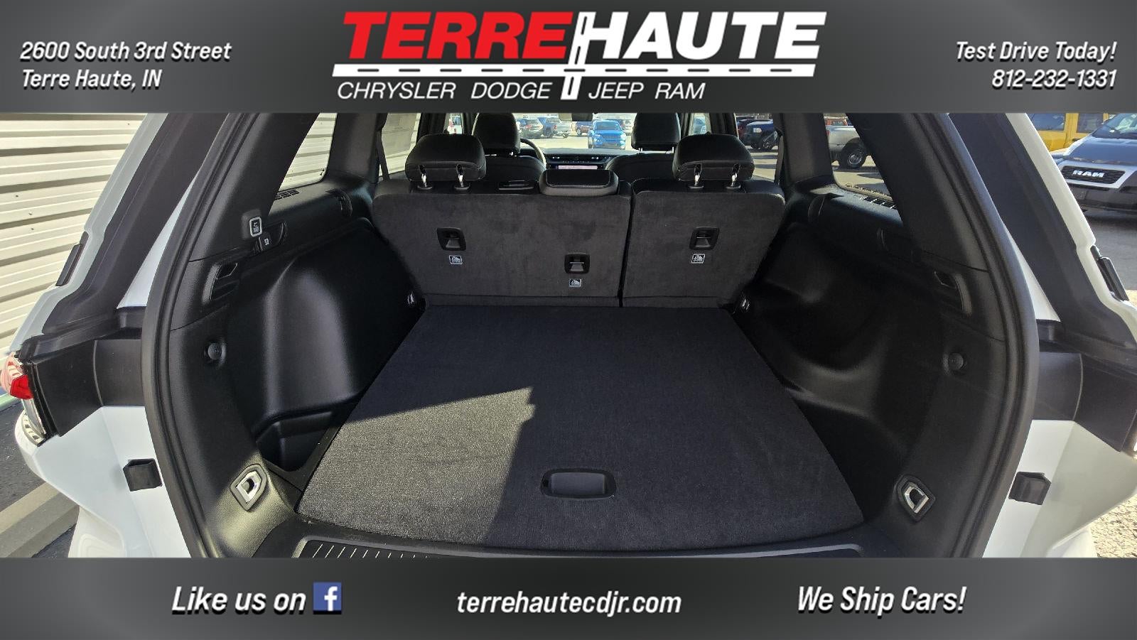 2026 Jeep Grand Cherokee Laredo Altitude