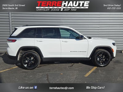 2026 Jeep Grand Cherokee Laredo Altitude
