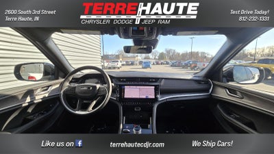 2026 Jeep Grand Cherokee Laredo Altitude