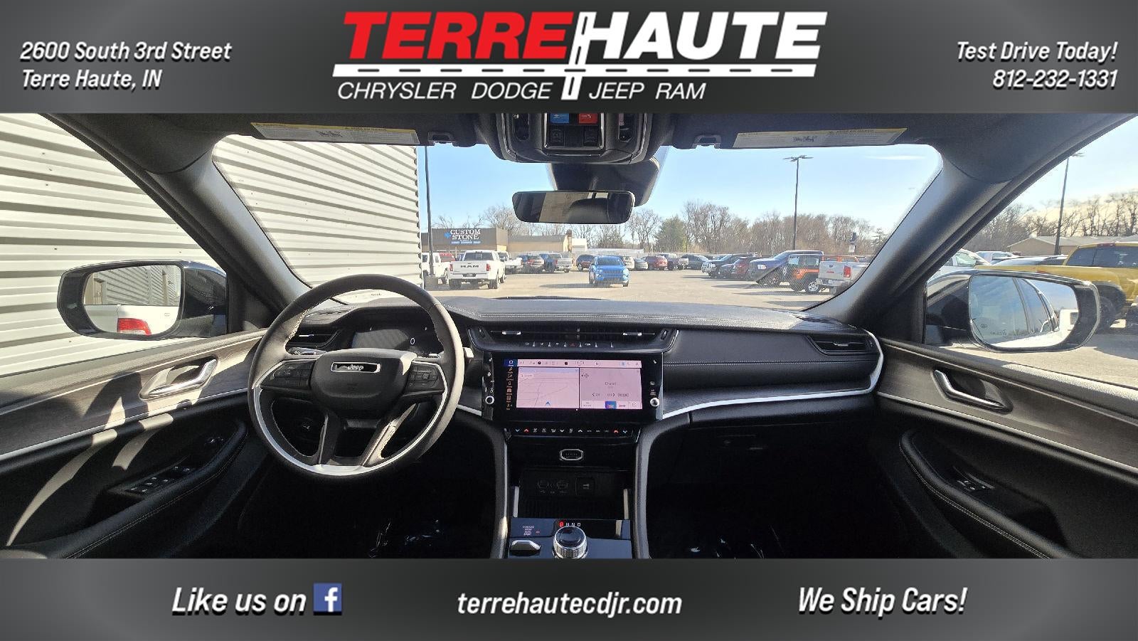 2026 Jeep Grand Cherokee Laredo Altitude