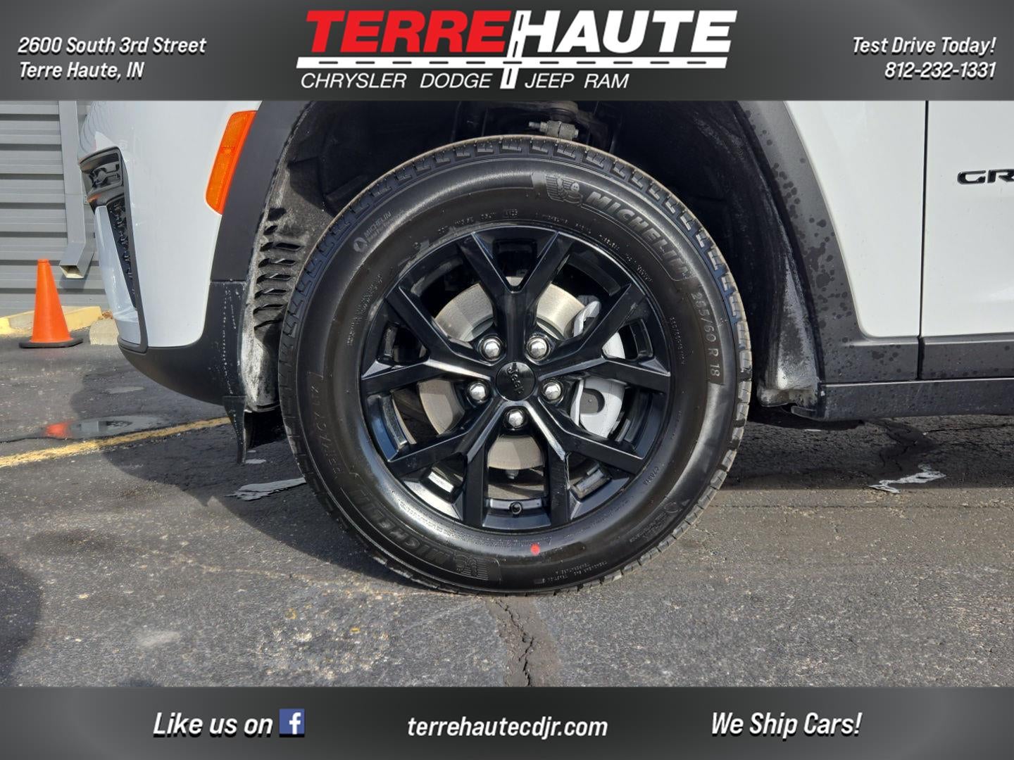 2026 Jeep Grand Cherokee Laredo Altitude