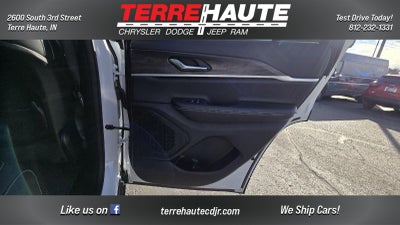 2026 Jeep Grand Cherokee Laredo Altitude