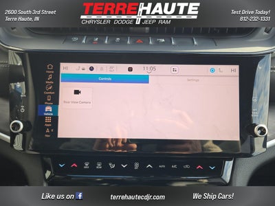 2026 Jeep Grand Cherokee Laredo Altitude