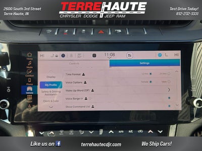 2026 Jeep Grand Cherokee Laredo Altitude