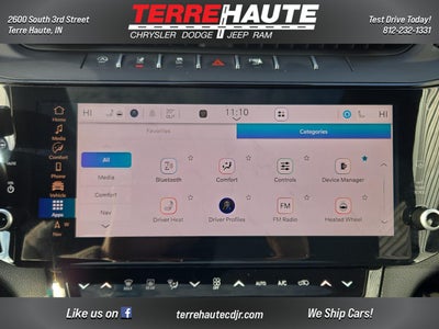 2026 Jeep Grand Cherokee Laredo Altitude