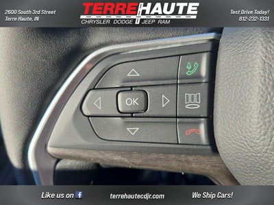 2026 Jeep Grand Cherokee Laredo Altitude