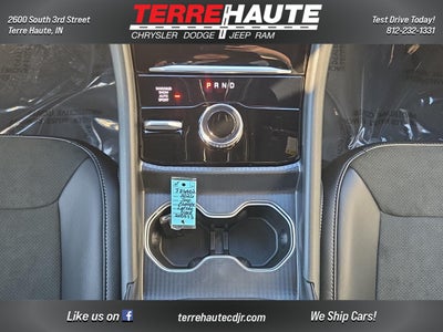 2026 Jeep Grand Cherokee Laredo Altitude