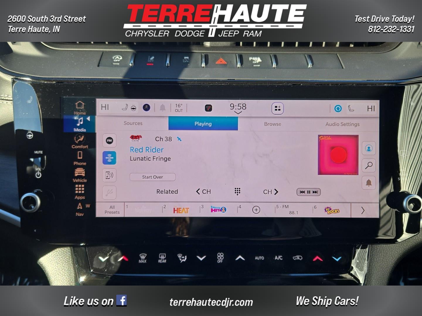 2026 Jeep Grand Cherokee Laredo Altitude