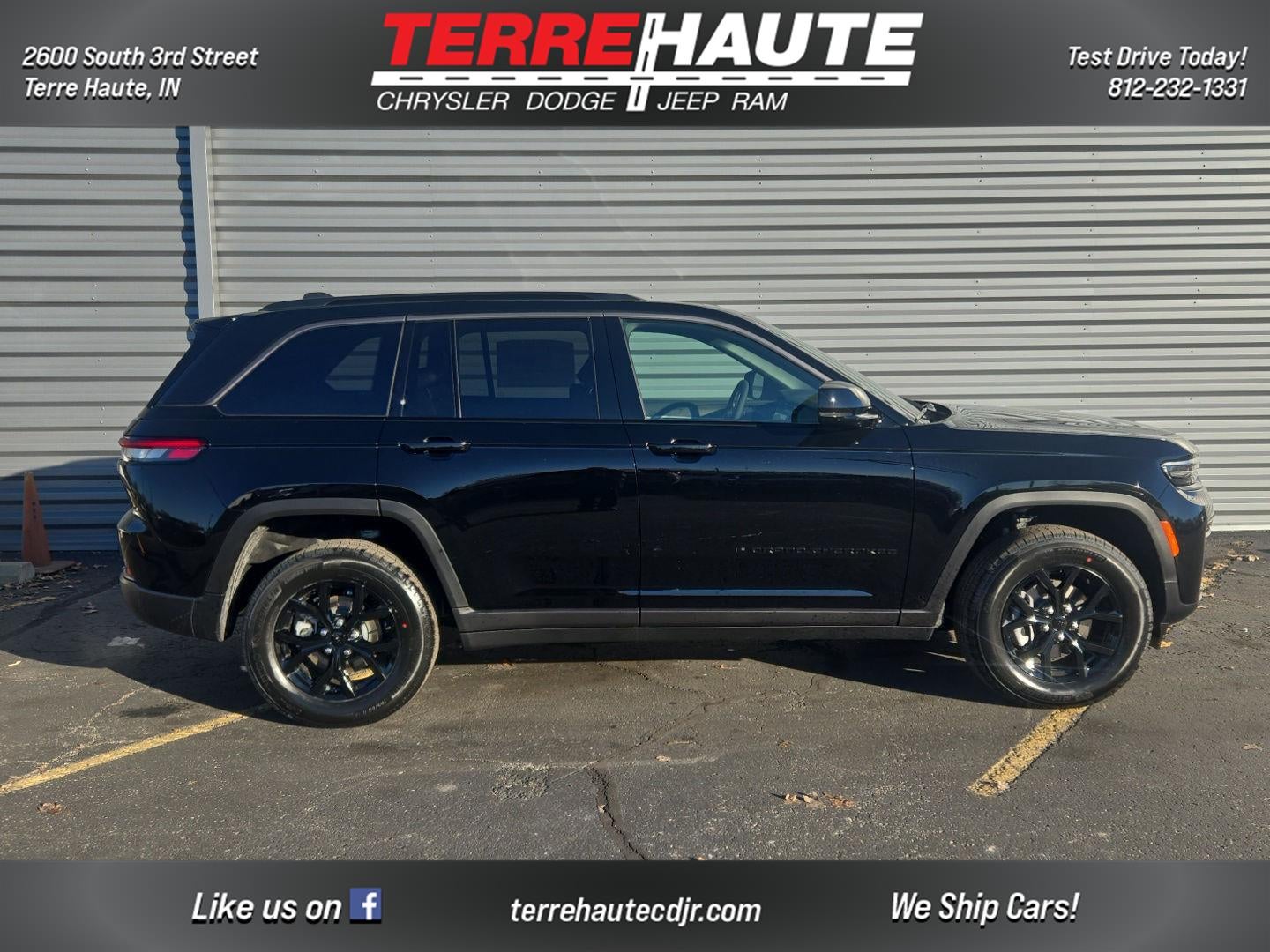 2026 Jeep Grand Cherokee Laredo Altitude