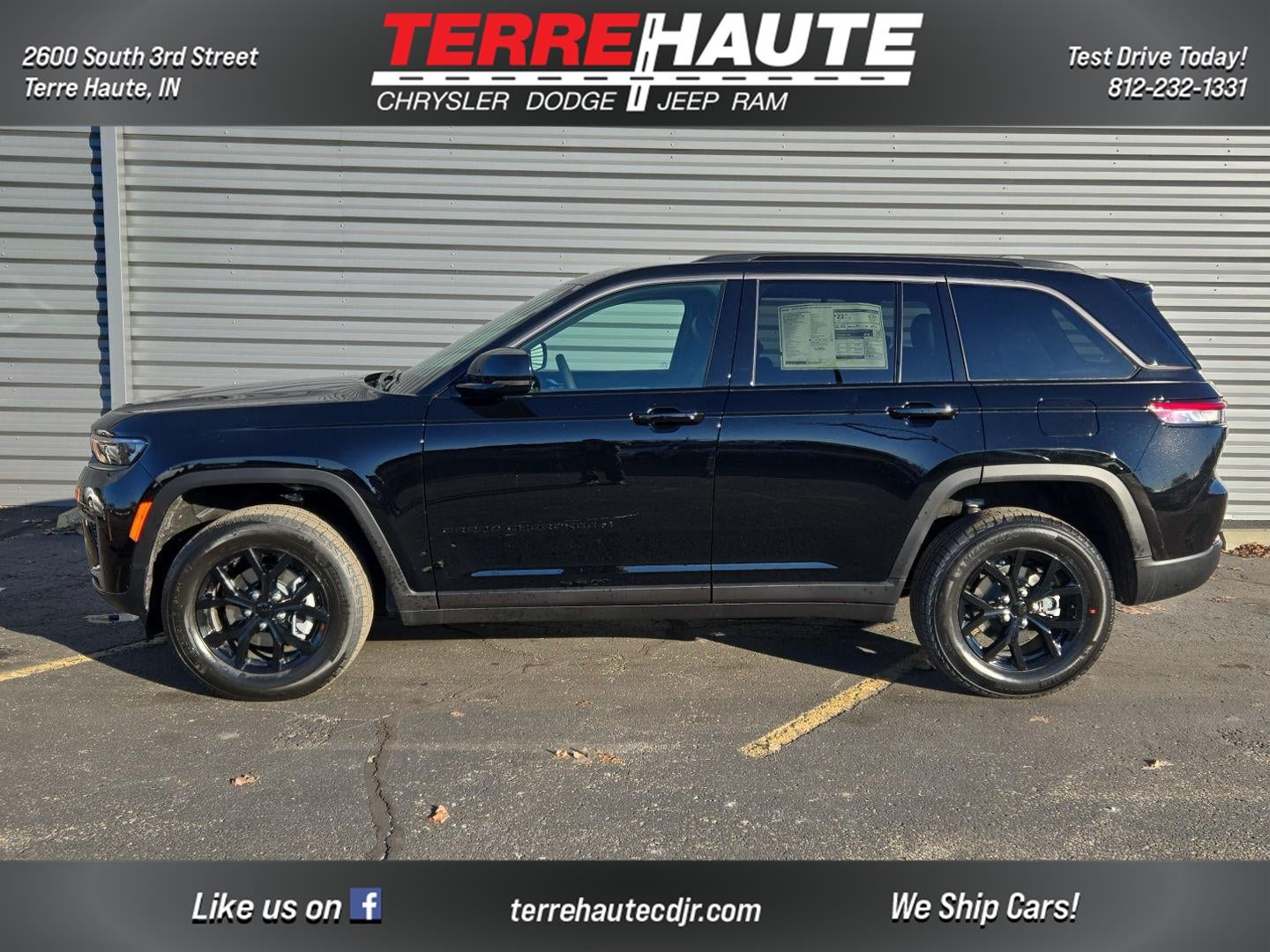 2026 Jeep Grand Cherokee Laredo Altitude