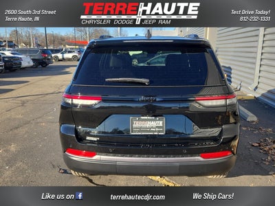 2026 Jeep Grand Cherokee Laredo Altitude