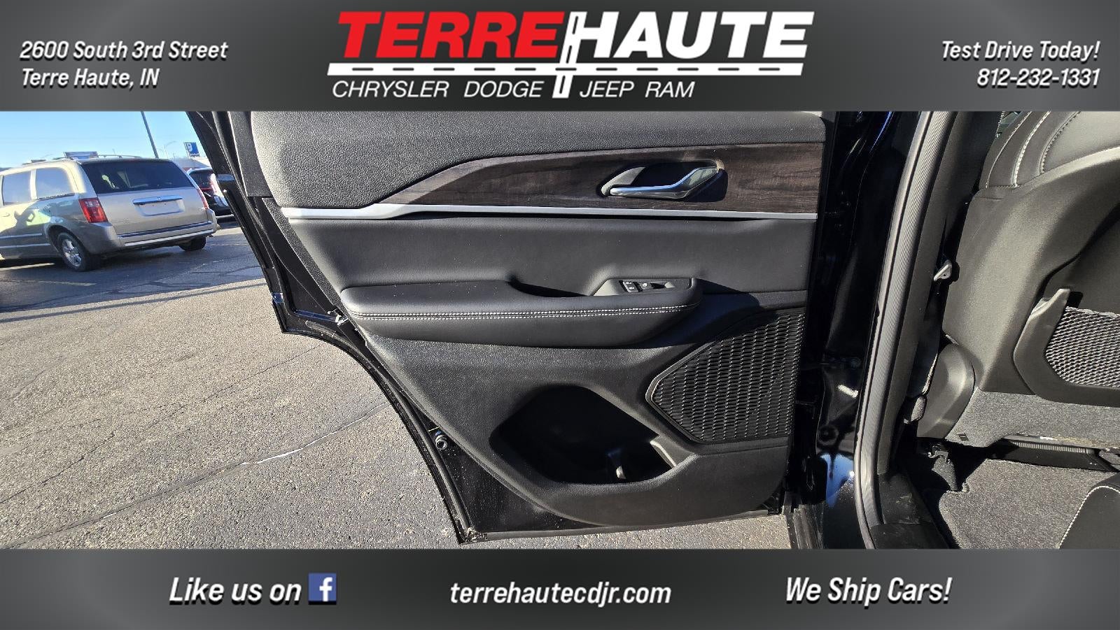 2026 Jeep Grand Cherokee Laredo Altitude