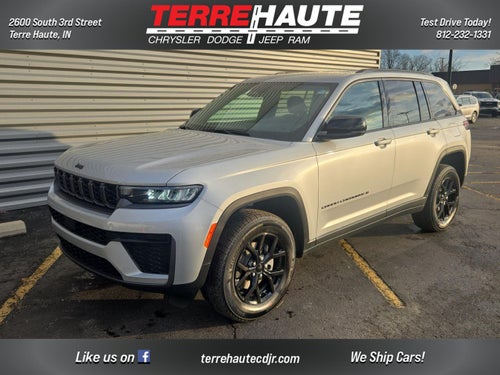 2026 Jeep Grand Cherokee Laredo Altitude