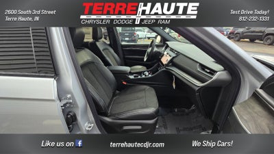 2026 Jeep Grand Cherokee Laredo Altitude