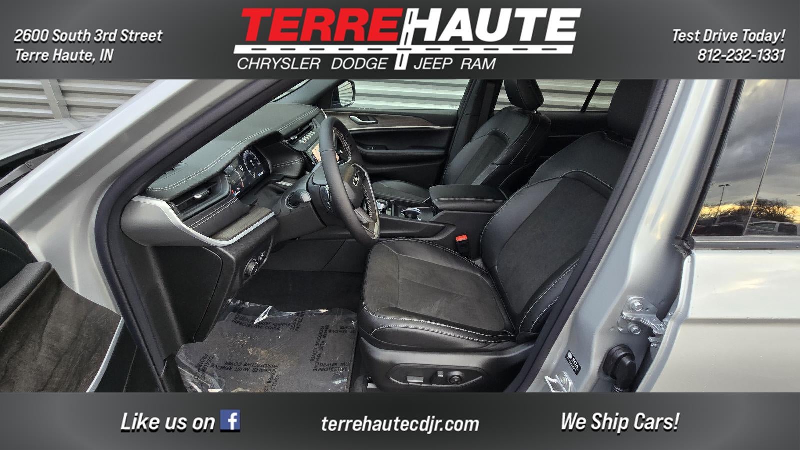 2026 Jeep Grand Cherokee Laredo Altitude