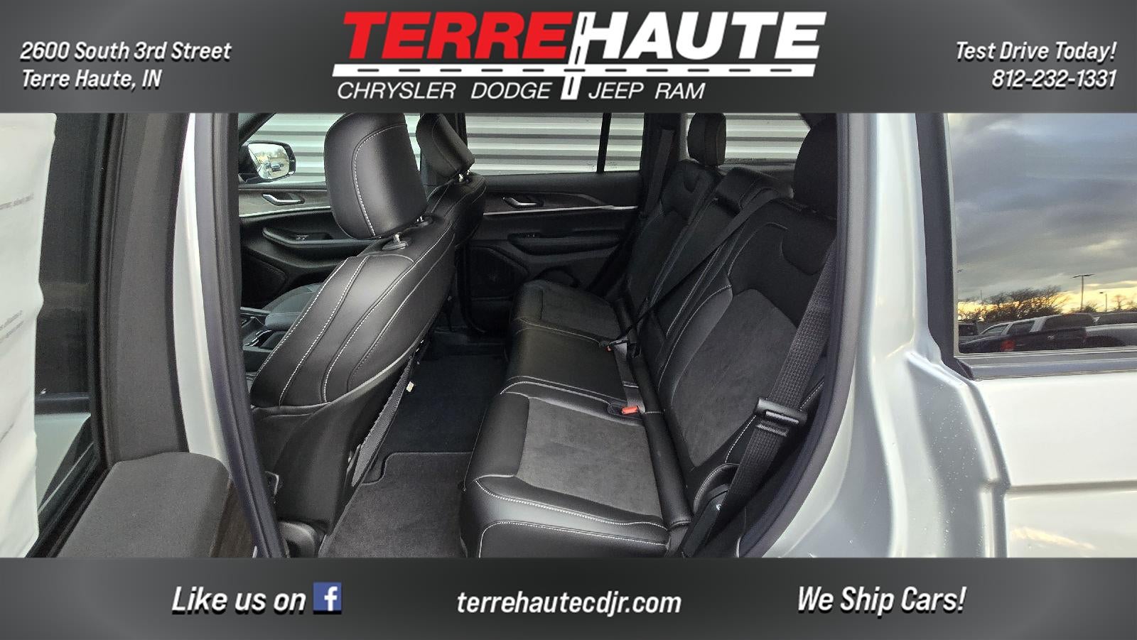 2026 Jeep Grand Cherokee Laredo Altitude