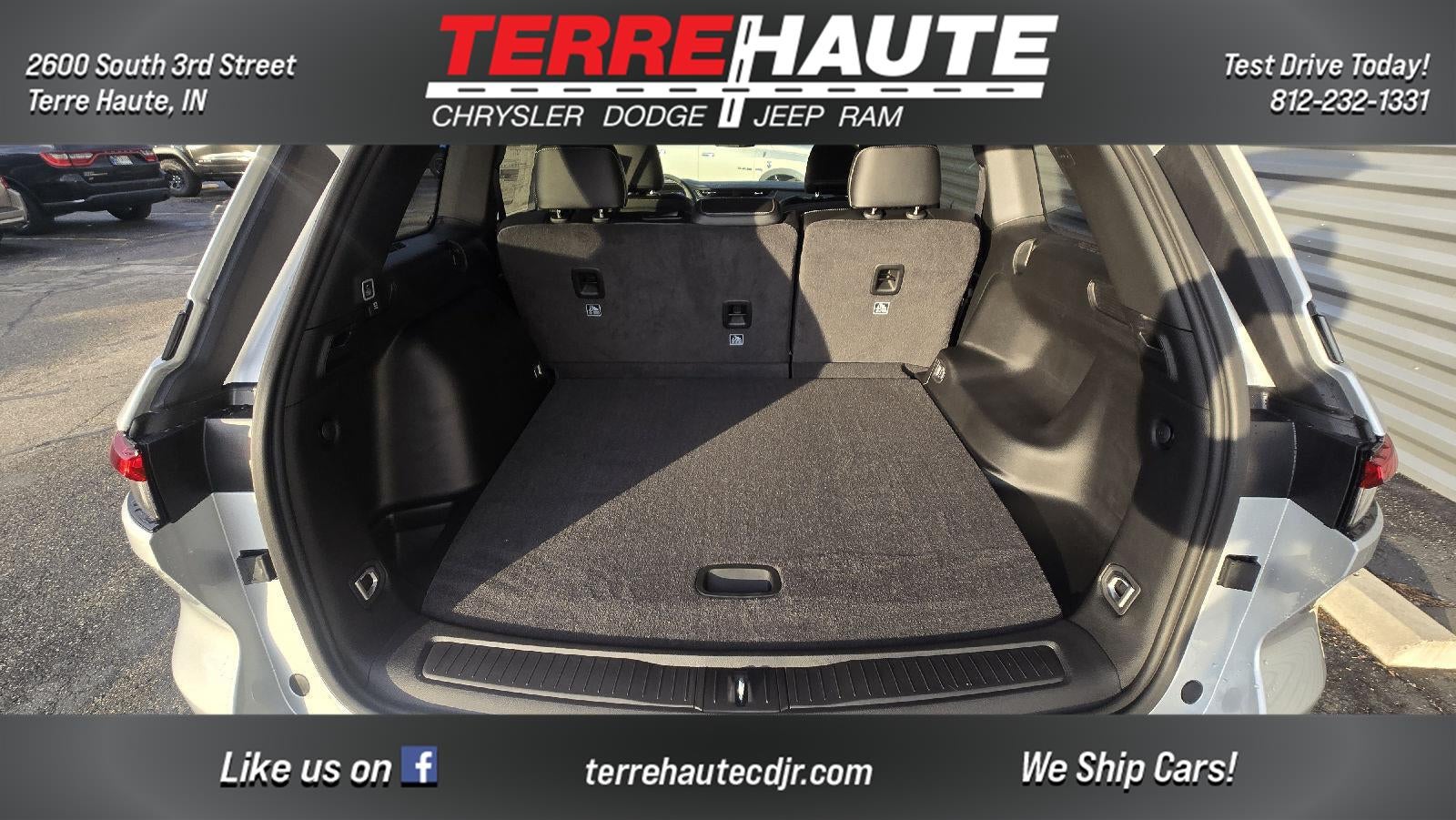 2026 Jeep Grand Cherokee Laredo Altitude