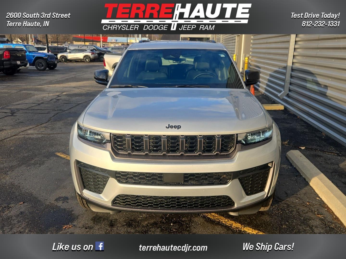 2026 Jeep Grand Cherokee Laredo Altitude