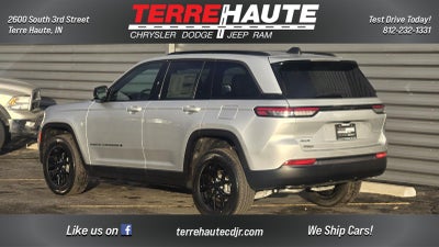 2026 Jeep Grand Cherokee Laredo Altitude