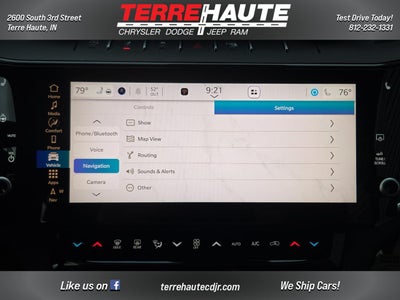 2026 Jeep Grand Cherokee Laredo Altitude