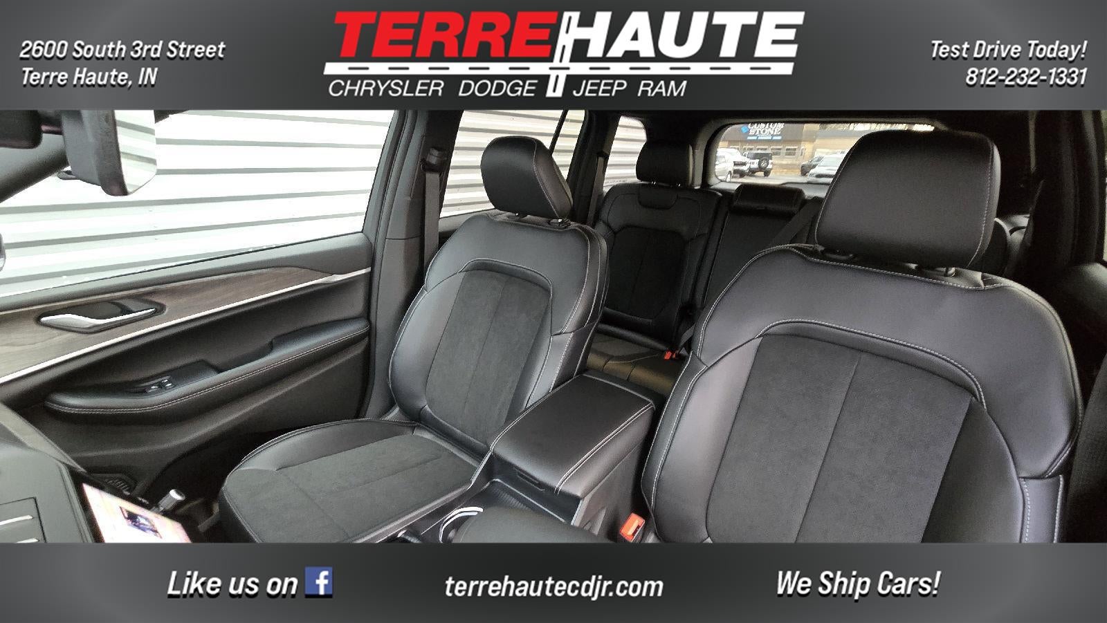 2026 Jeep Grand Cherokee Laredo Altitude