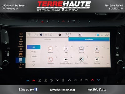 2026 Jeep Grand Cherokee Laredo Altitude