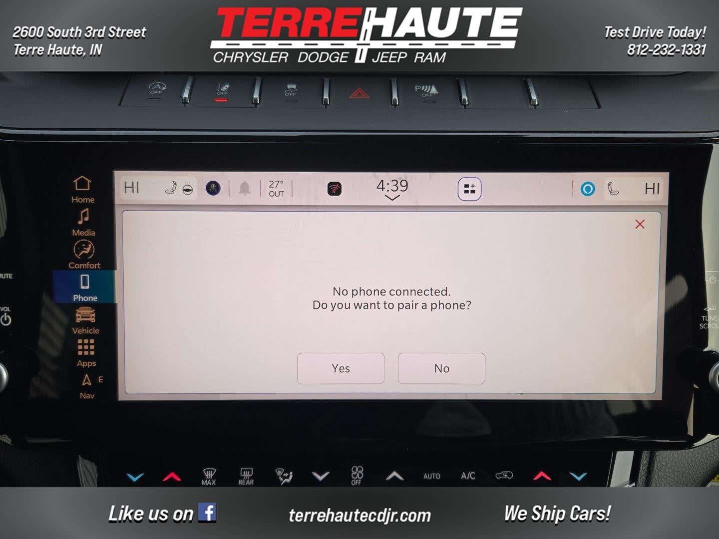 2026 Jeep Grand Cherokee Laredo Altitude