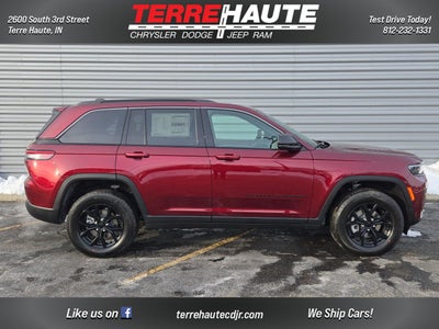 2026 Jeep Grand Cherokee Laredo Altitude