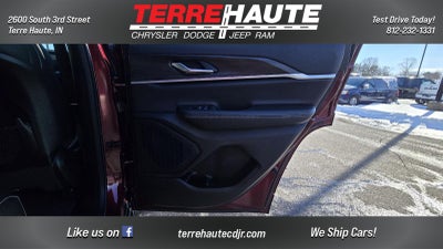 2026 Jeep Grand Cherokee Laredo Altitude