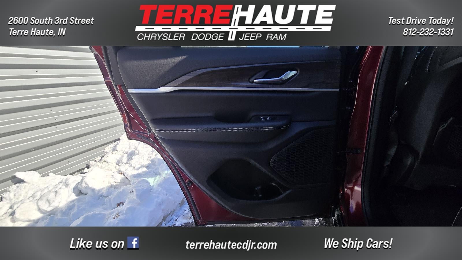 2026 Jeep Grand Cherokee Laredo Altitude