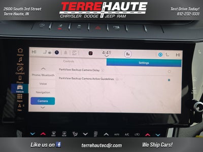 2026 Jeep Grand Cherokee Laredo Altitude