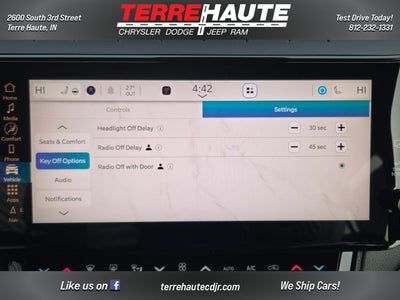 2026 Jeep Grand Cherokee Laredo Altitude