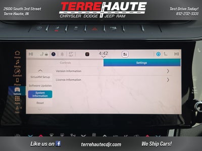 2026 Jeep Grand Cherokee Laredo Altitude