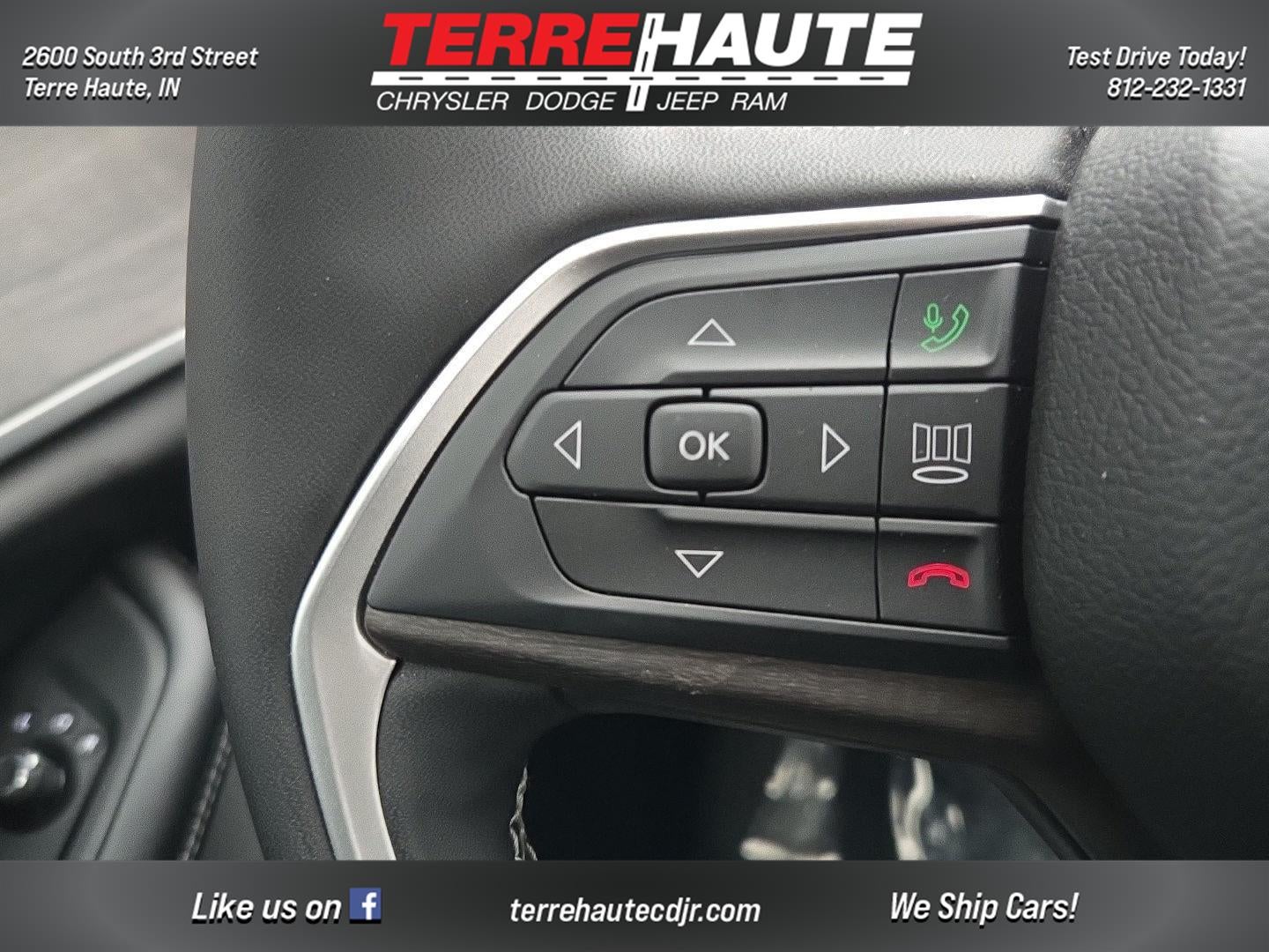 2026 Jeep Grand Cherokee Laredo Altitude