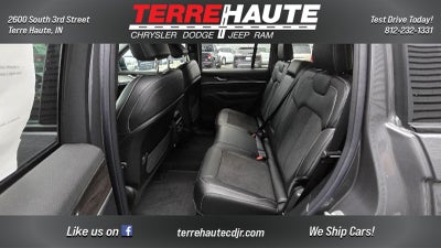 2026 Jeep Grand Cherokee Laredo Altitude