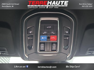 2026 Jeep Grand Cherokee Laredo Altitude