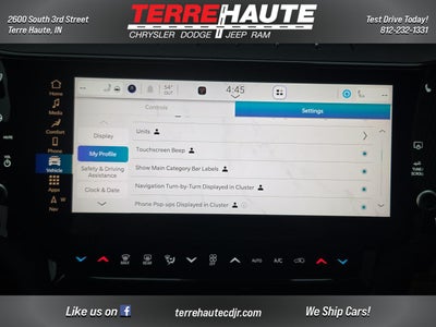 2026 Jeep Grand Cherokee Laredo Altitude