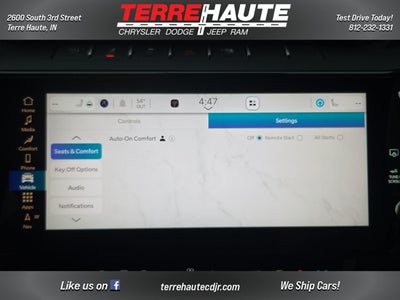 2026 Jeep Grand Cherokee Laredo Altitude