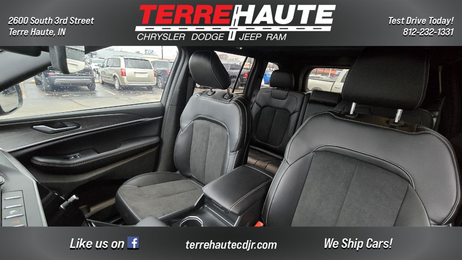 2026 Jeep Grand Cherokee Laredo Altitude