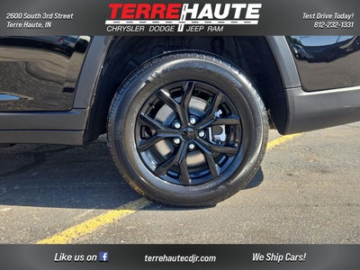 2026 Jeep Grand Cherokee L Laredo Altitude