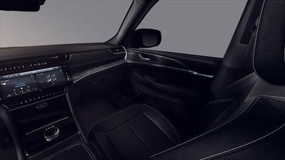 2026 Jeep Grand Cherokee L Laredo Altitude