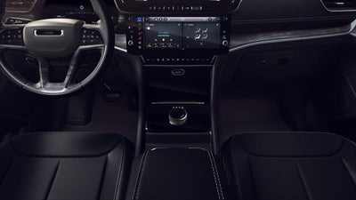 2026 Jeep Grand Cherokee L Laredo Altitude